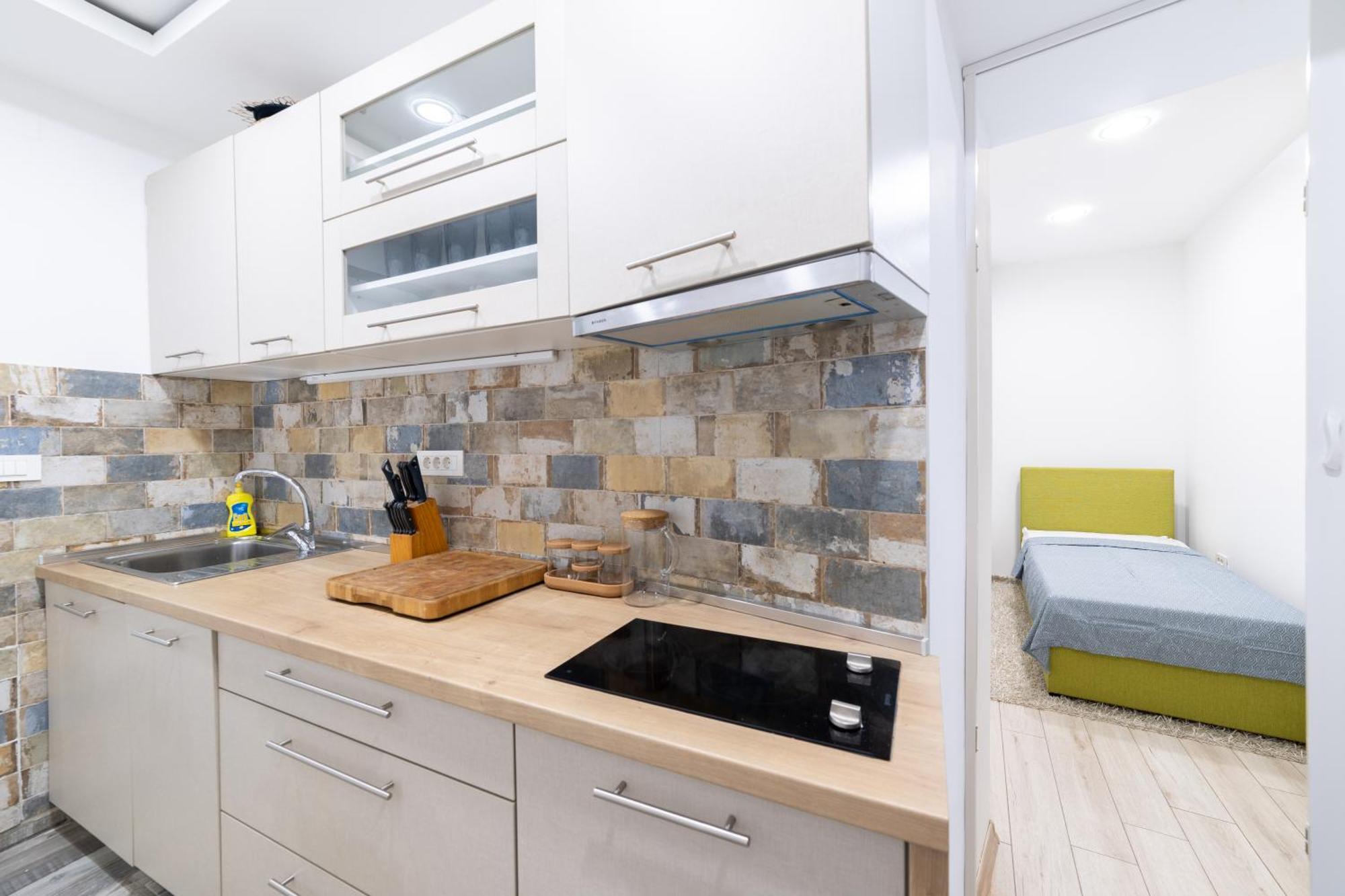 Old Town Colorful Two-Bedroom Apartment SJJ Extérieur photo